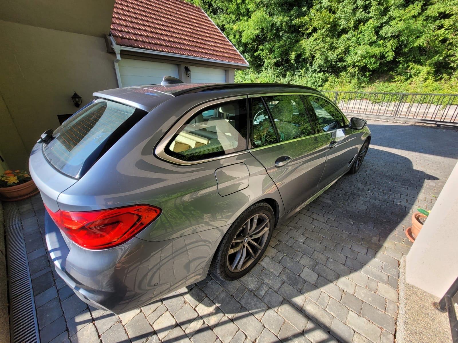 BMW serija 5 Touring 520d **59650 km** automatik, fotografija 10