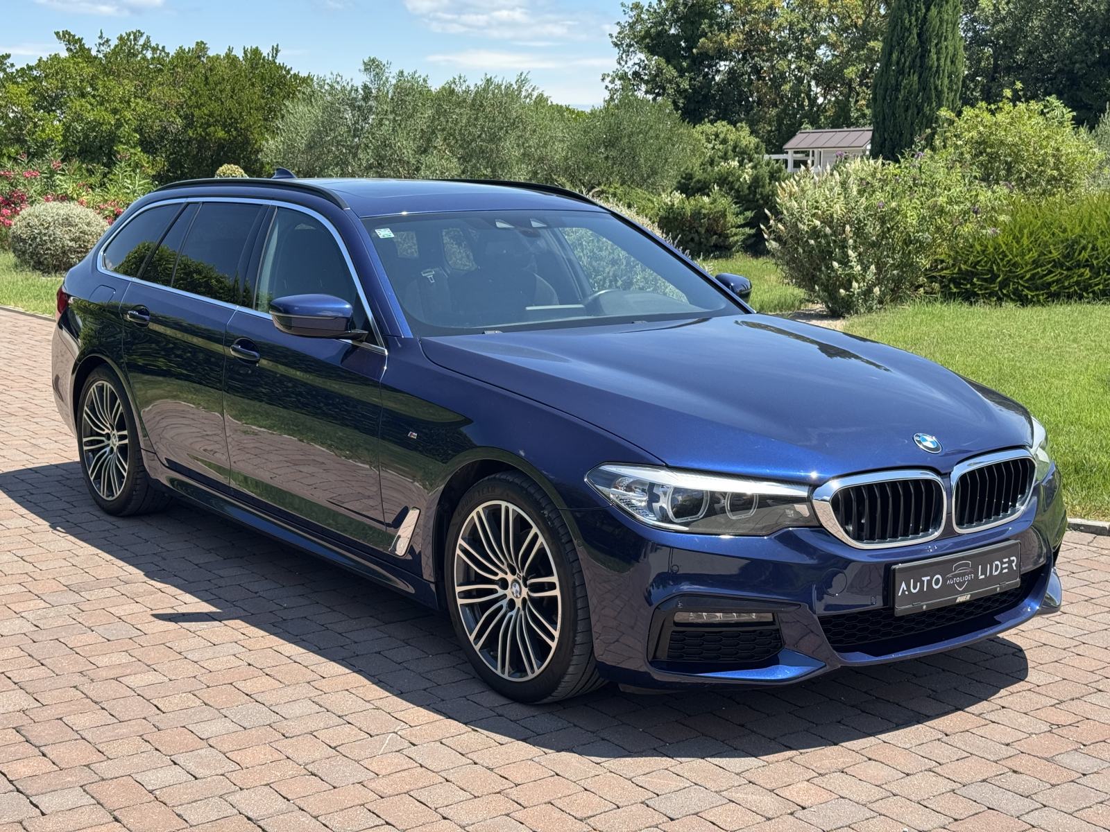 BMW 520d xDrive Touring M Sport *AKCIJA*, fotografija 2