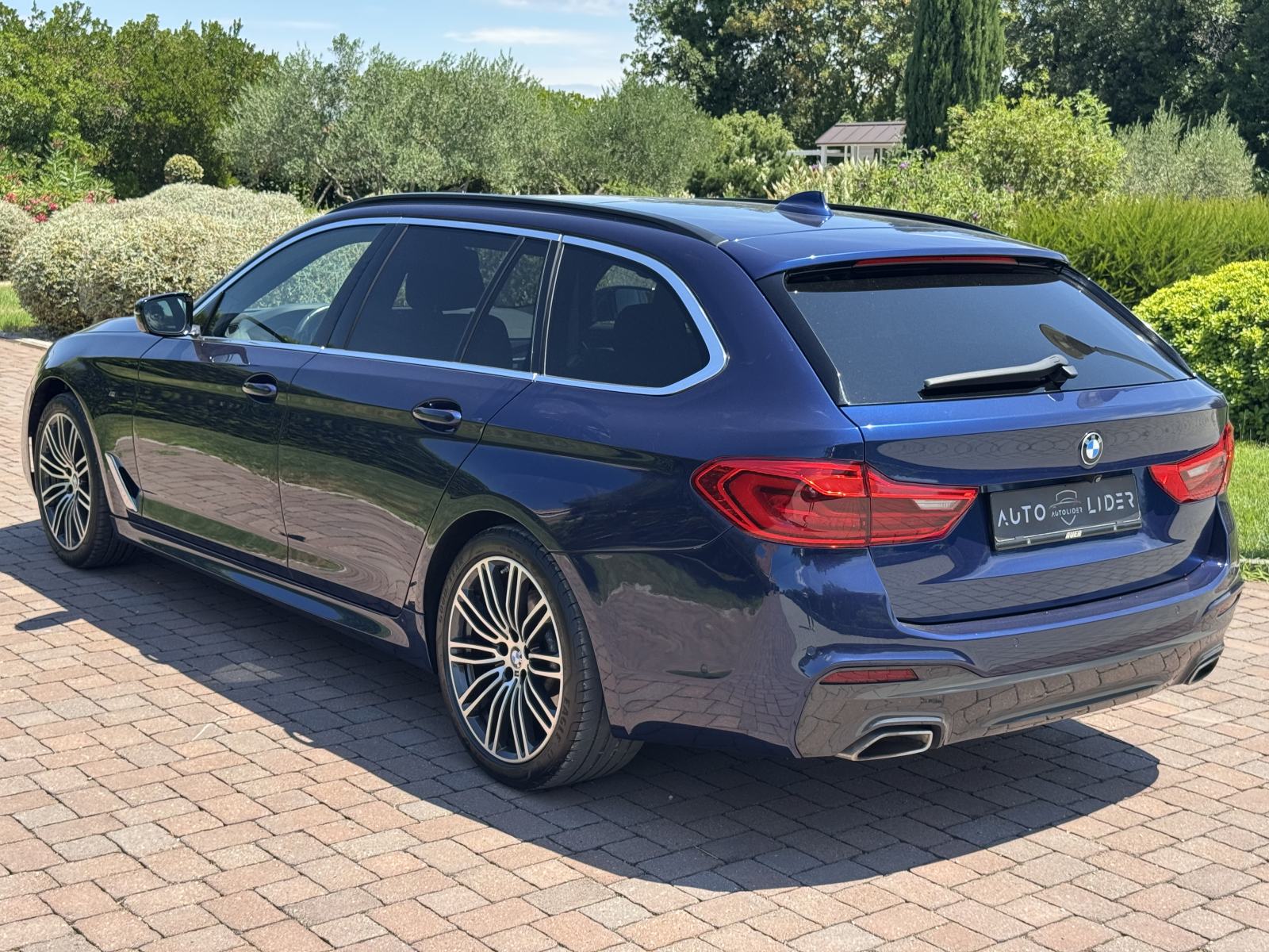 BMW 520d xDrive Touring M Sport *AKCIJA*, fotografija 6