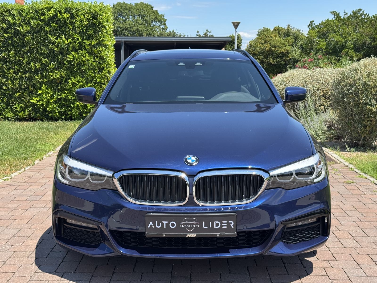 BMW 520d xDrive Touring M Sport *AKCIJA*, fotografija 3