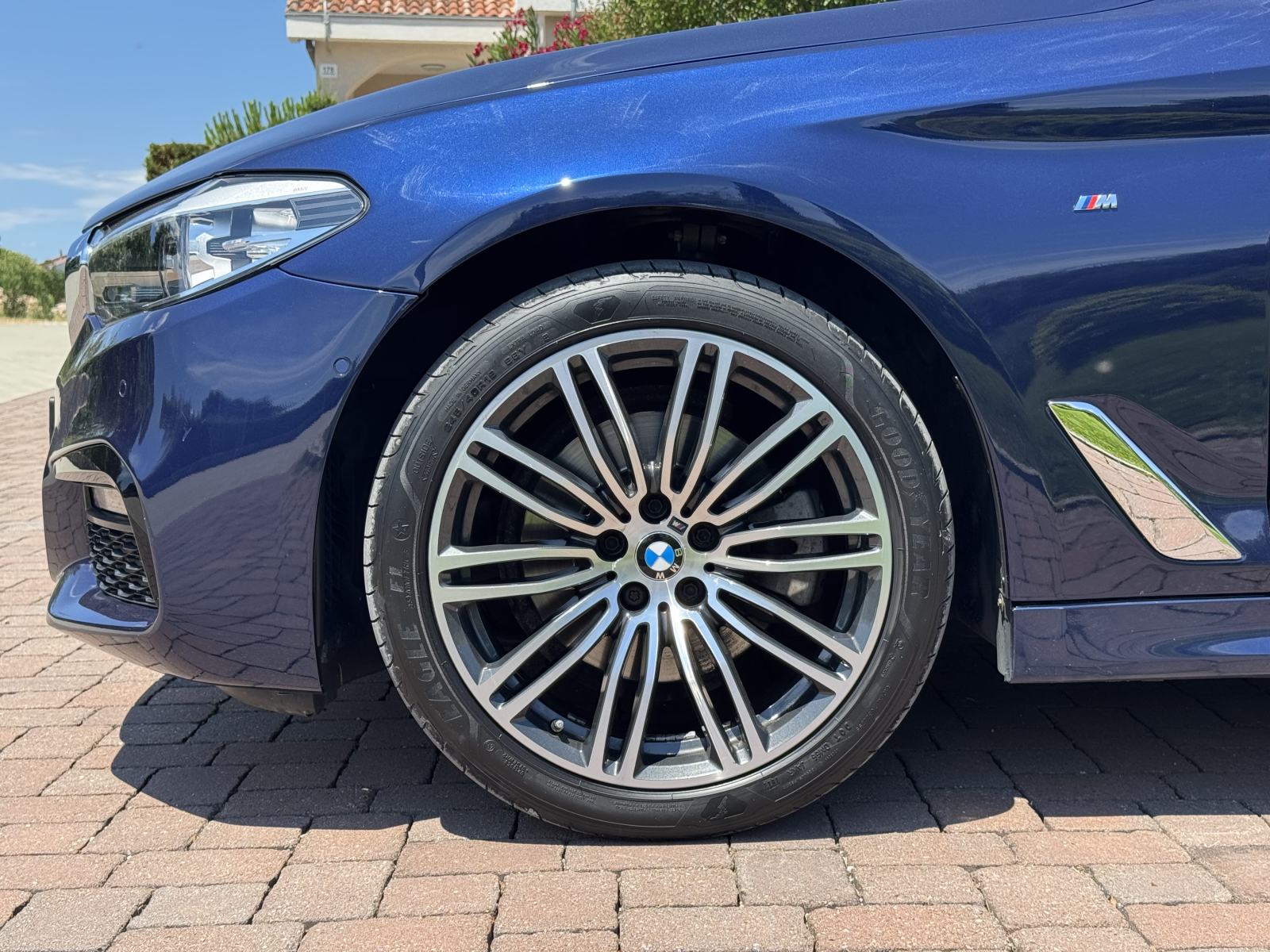 BMW 520d xDrive Touring M Sport *AKCIJA*, fotografija 12