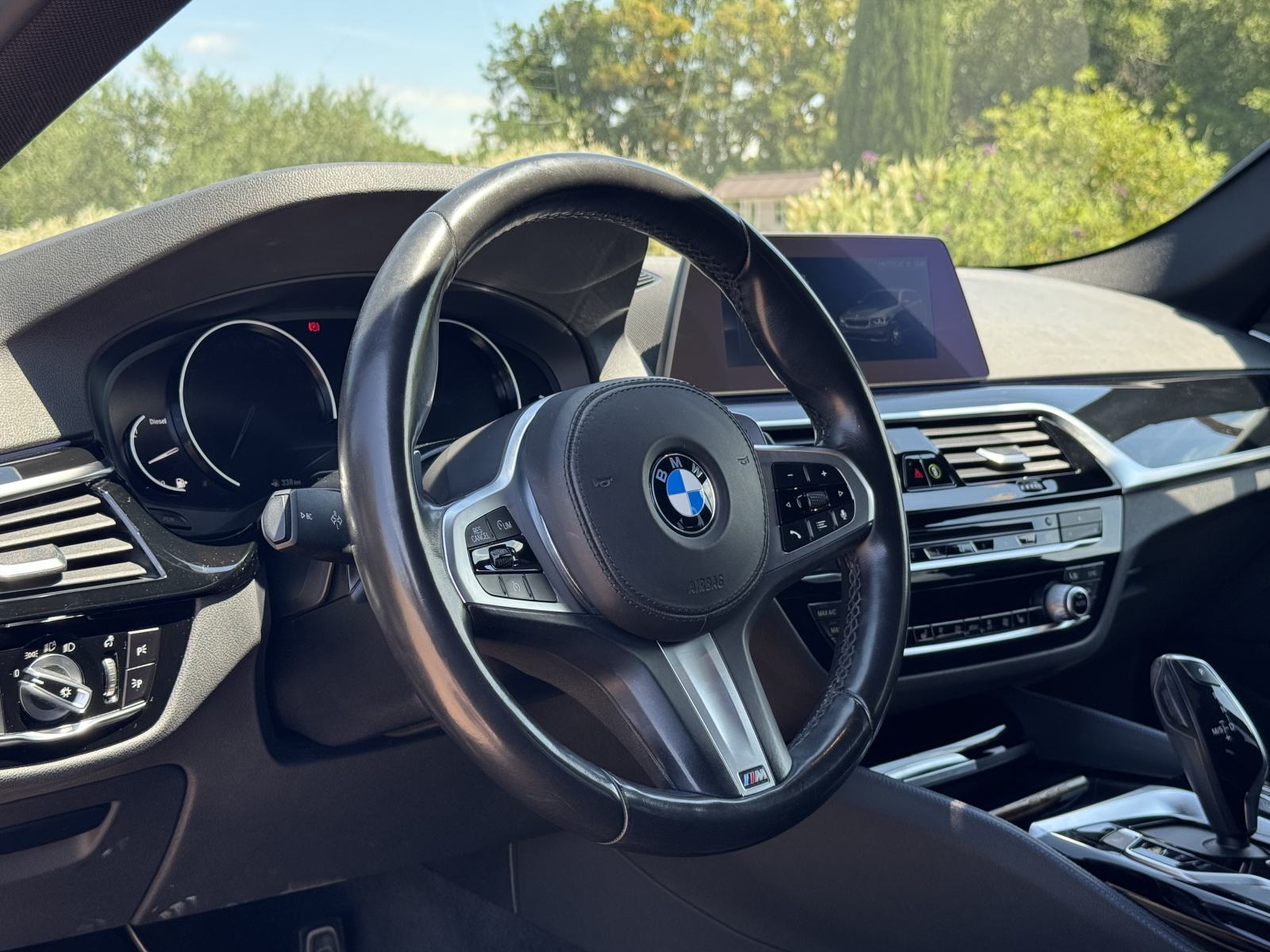 BMW 520d xDrive Touring M Sport *AKCIJA*, fotografija 17