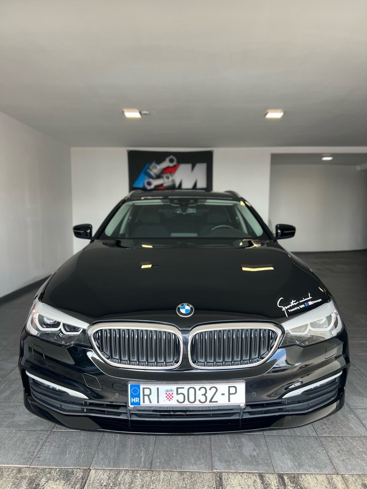 BMW serija 5 Touring 520d automatik, pogled izvana - slika 1