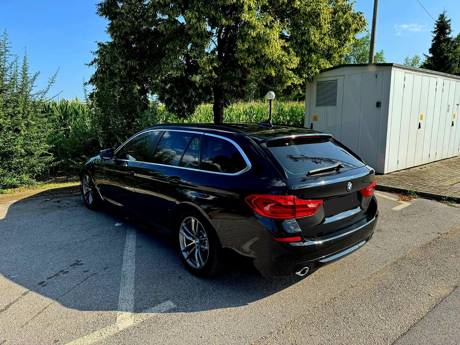 BMW Touring 520d -G31,automatik,Virtual, pogled izvana - slika 4
