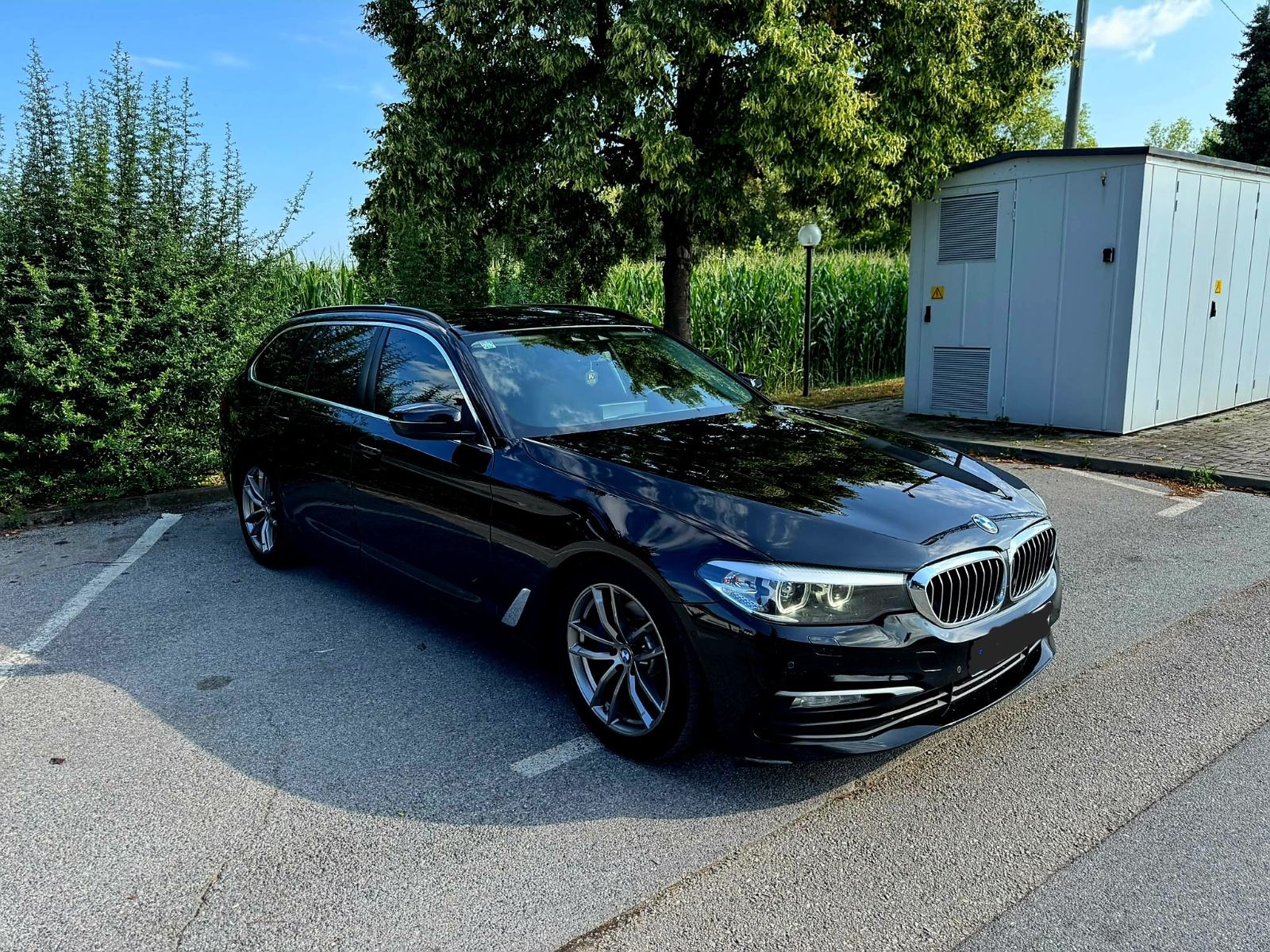 BMW Touring 520d -G31,automatik,Virtual, pogled izvana - slika 2