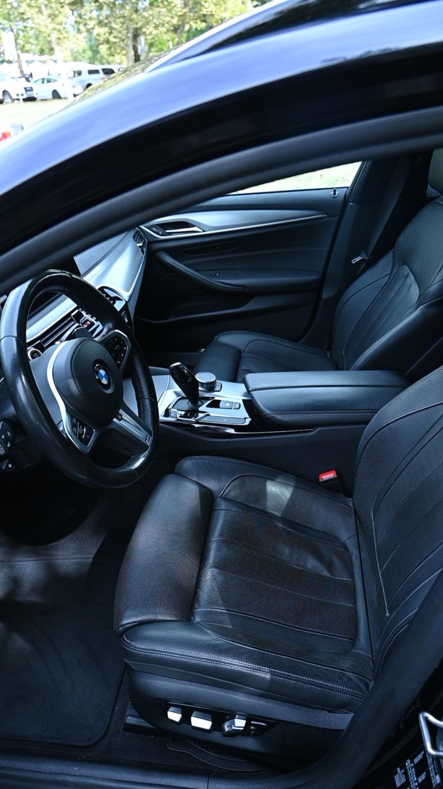 BMW 520d** M~paket**reg:7/27**Napravljen veliki servis**, fotografija 6
