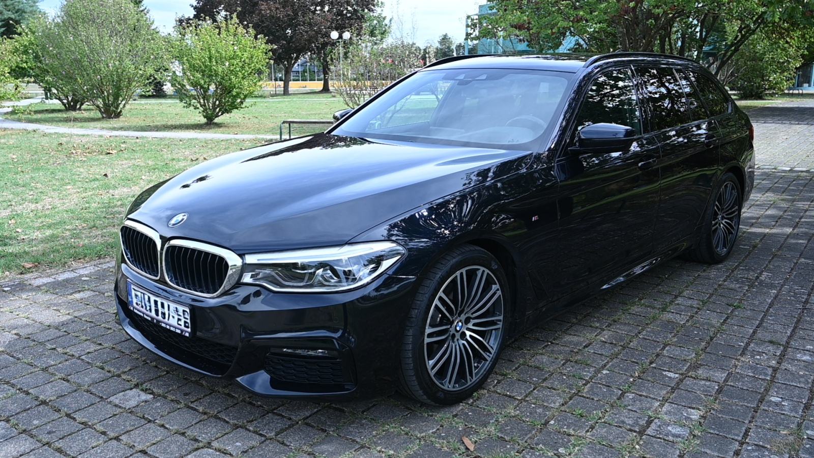 BMW 520d** M~paket**reg:7/27**Napravljen veliki servis**, fotografija 15
