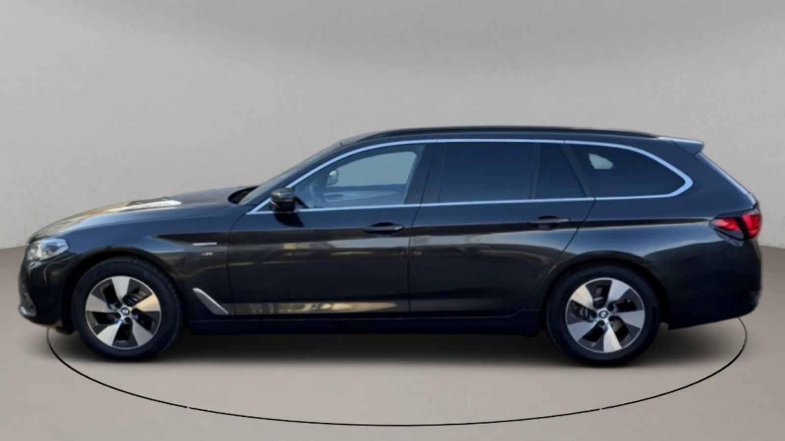 BMW 520d Touring MHEV – 190 KS – Virtual Cockpit – ACC – Kamera – 2023, fotografija 4