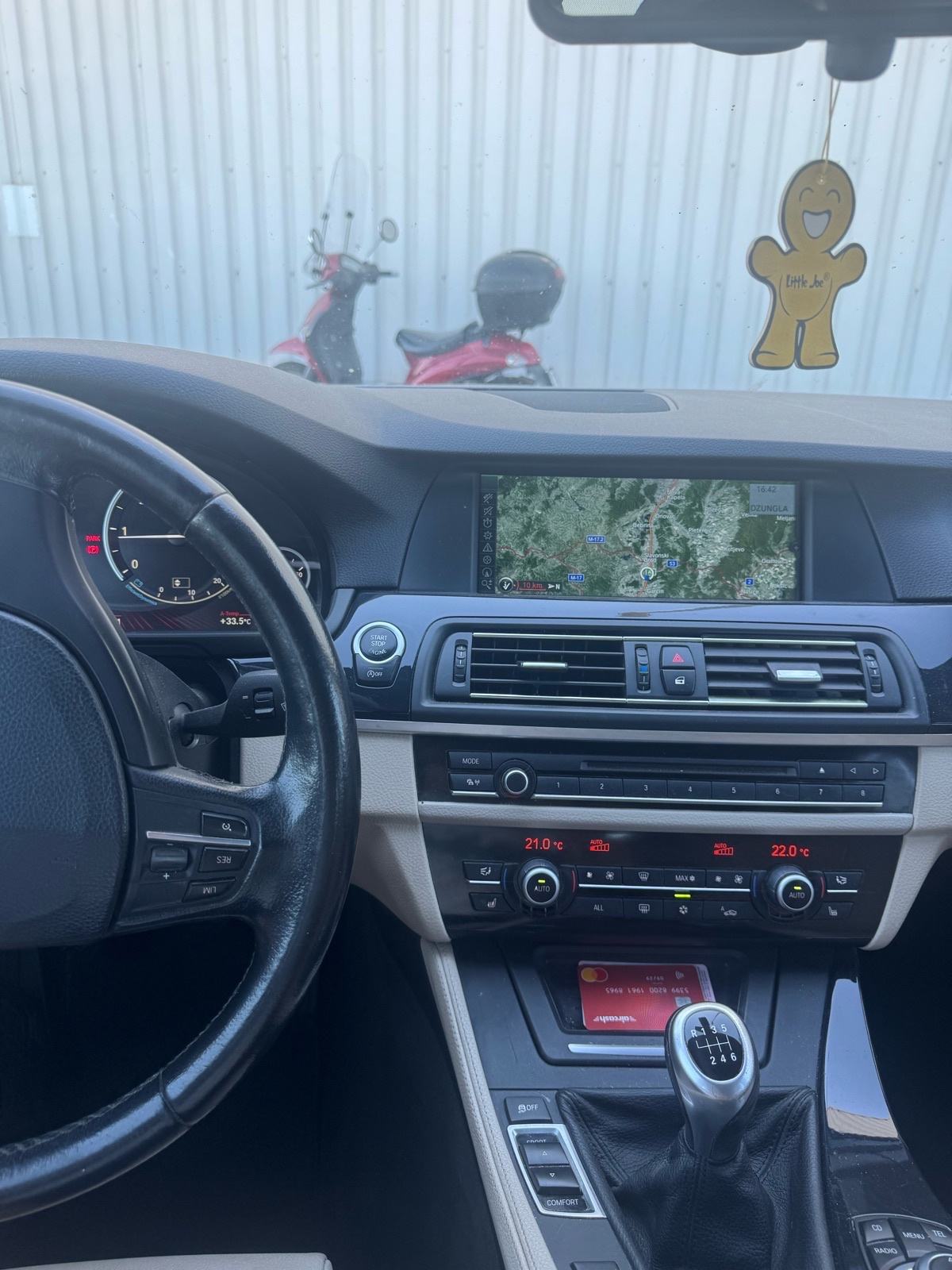 BMW serija 5 Touring 520d NOVI LANAC!, fotografija 12
