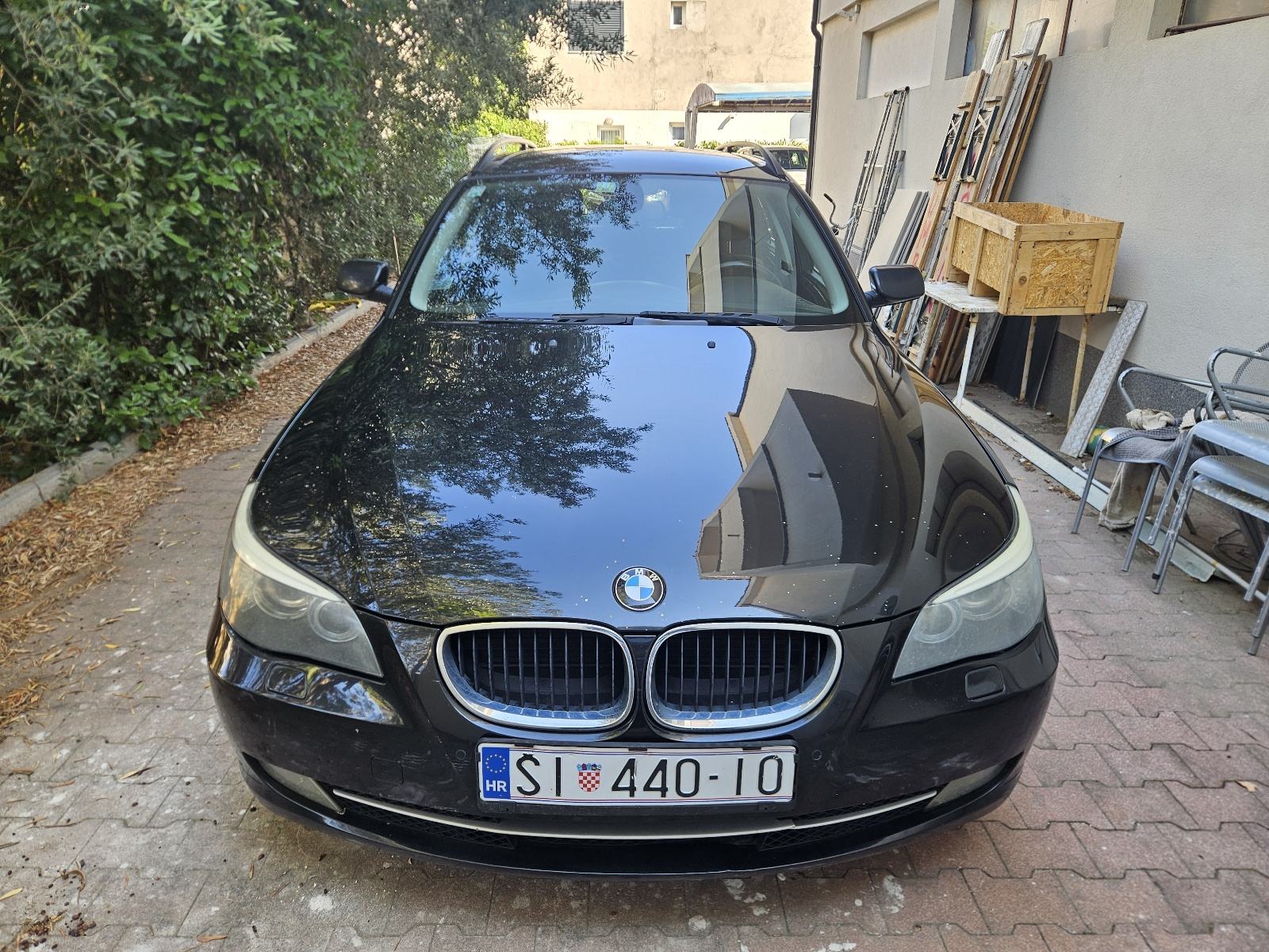 BMW serija 5 Touring 520d, pogled izvana - slika 3