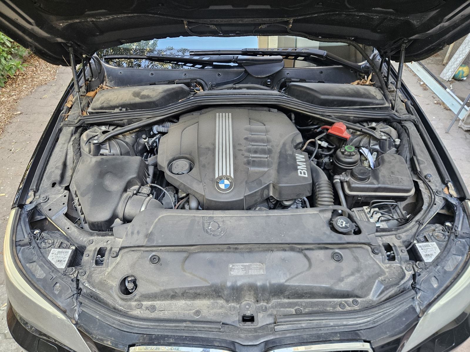 BMW serija 5 Touring 520d, fotografija 8