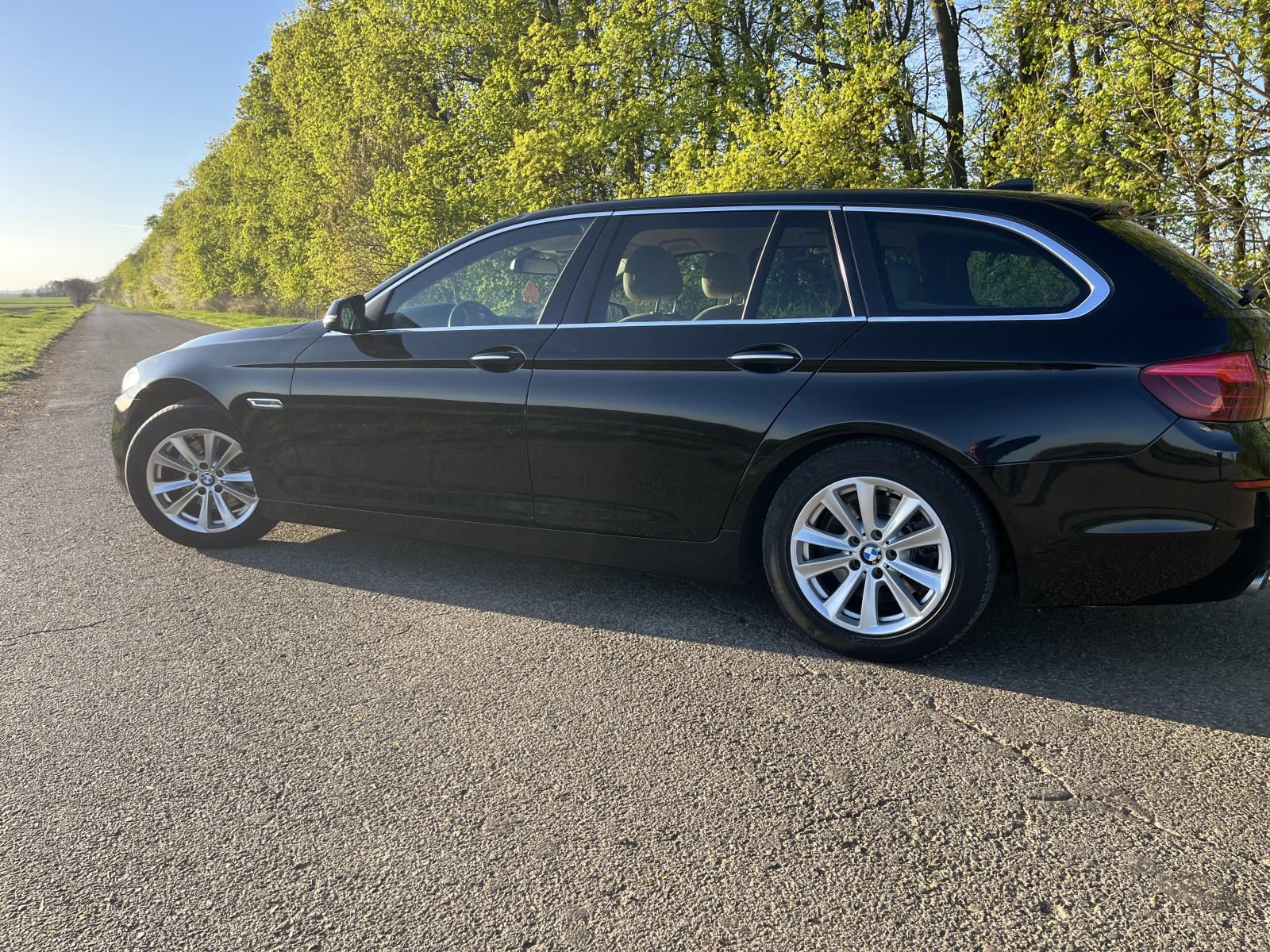 BMW serija 5 Touring 520d, fotografija 5