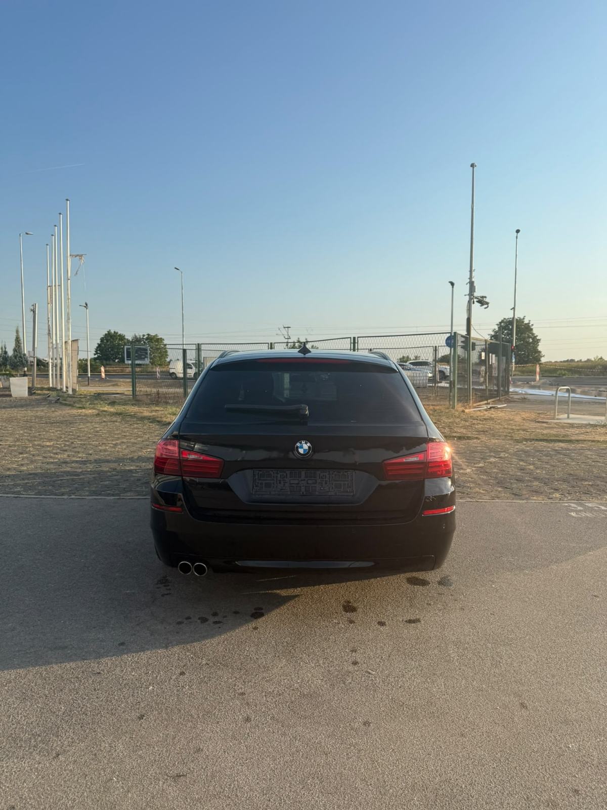 BMW serija 5 Touring 520d KARTICE-ZAMJENA, fotografija 6