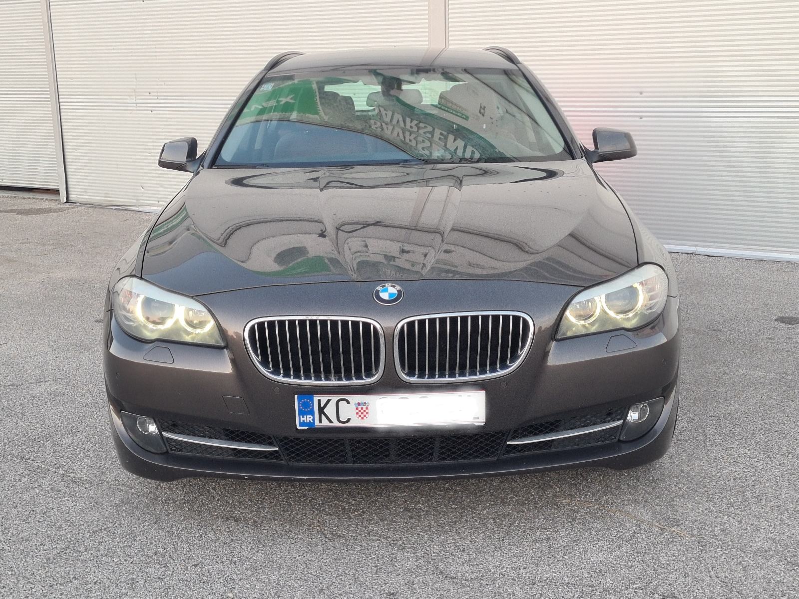 BMW serija 5 520d - KOŽA - VELIKI SERVIS -, fotografija 5