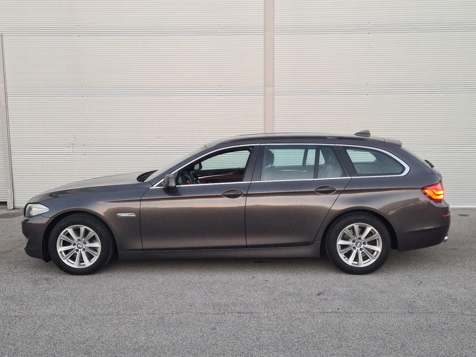 BMW serija 5 520d - KOŽA - VELIKI SERVIS -, fotografija 7