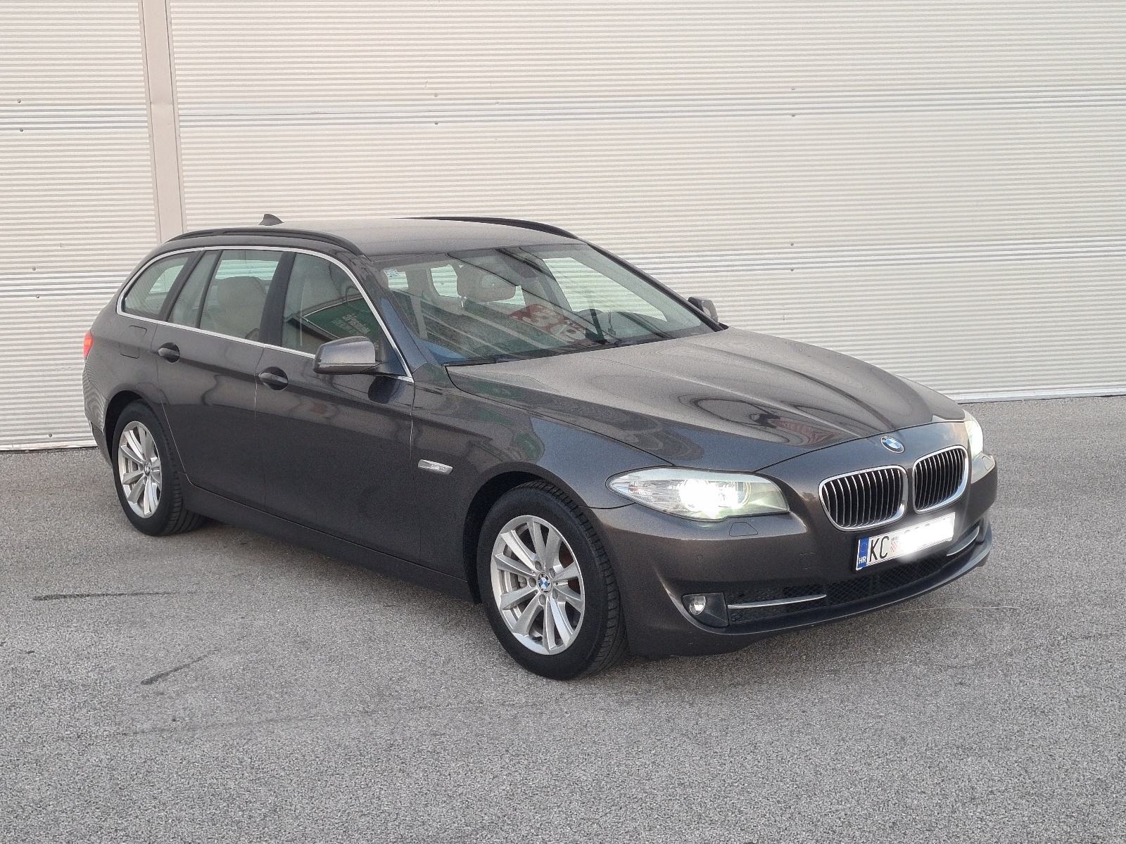 BMW serija 5 520d - KOŽA - VELIKI SERVIS -, fotografija 4