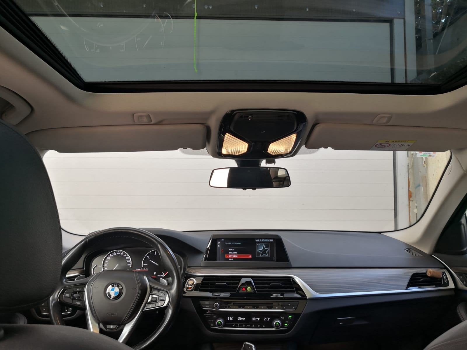 BMW serija 5 Touring 520d Sprt line M paket I --2019.g.--167.000km--, fotografija 6