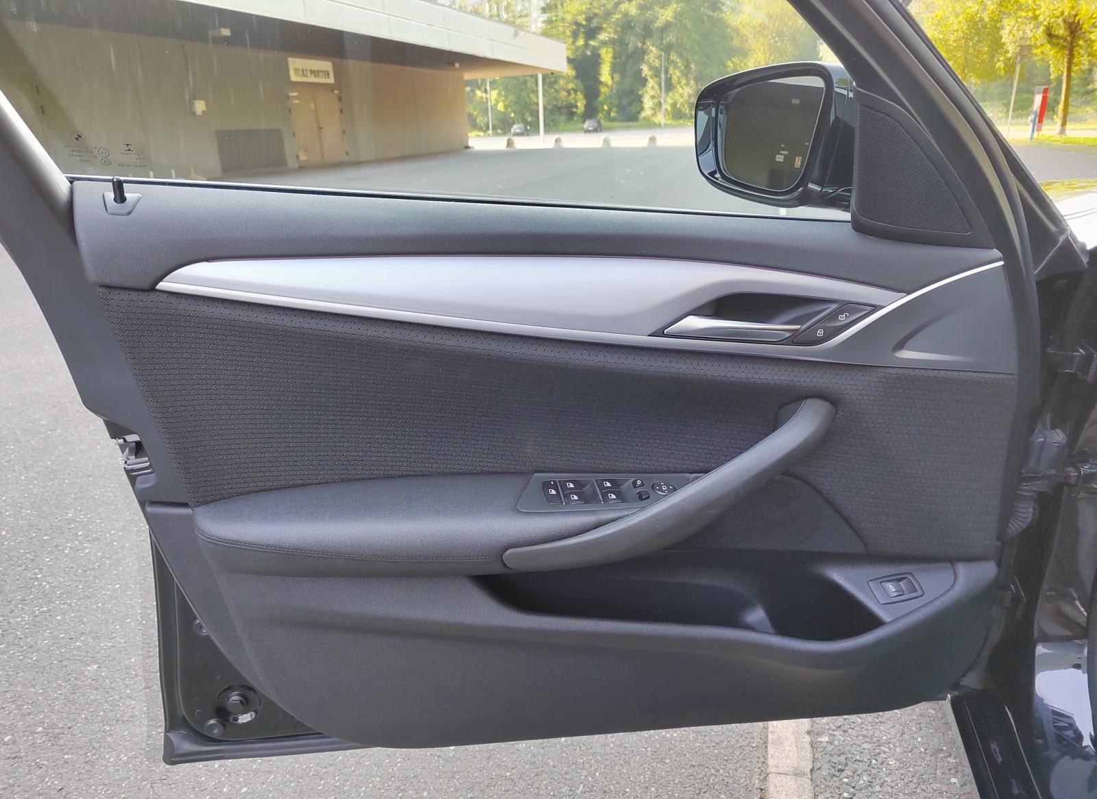 BMW serija 5 Touring 520xd, fotografija 11