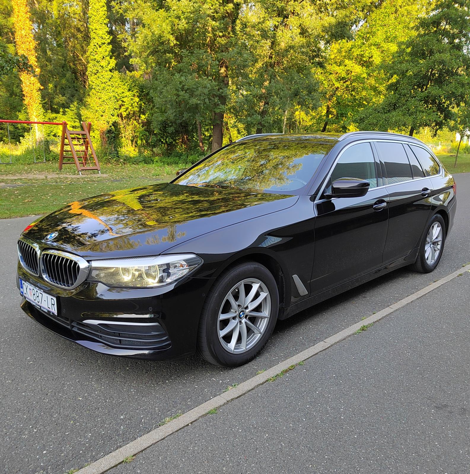 BMW serija 5 Touring 520xd, fotografija 8