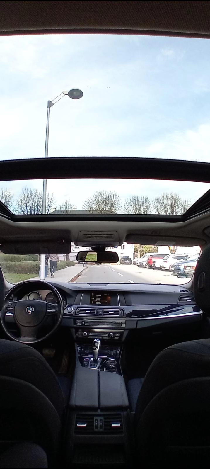 BMW 525d xDrive, automatik, stakleni krov, odličan!, fotografija 16