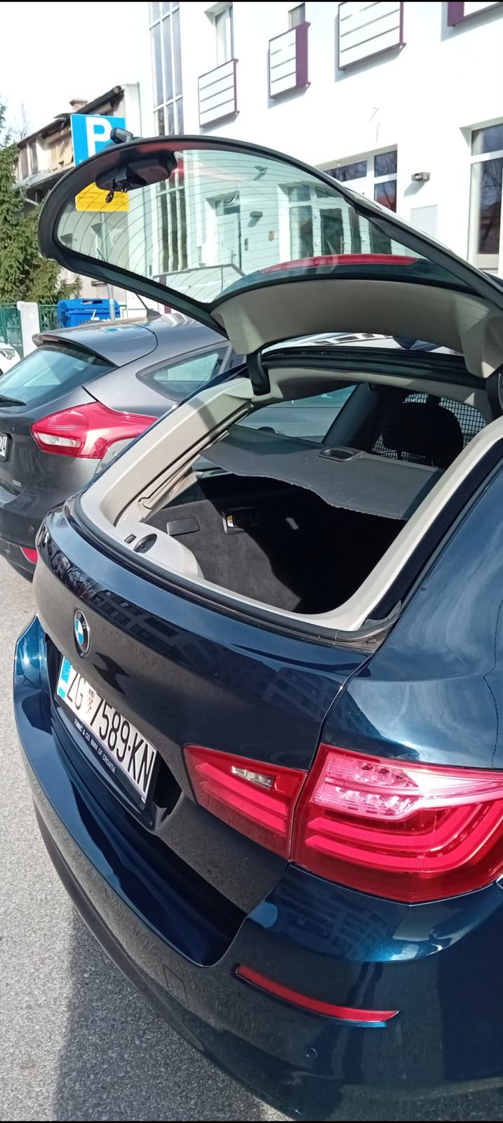 BMW 525d xDrive, automatik, stakleni krov, odličan!, fotografija 18