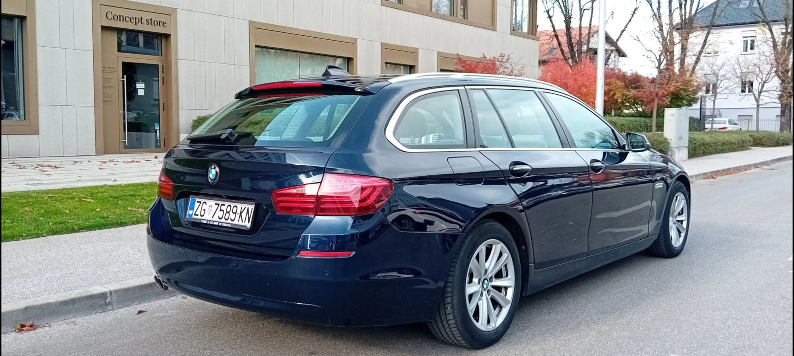 BMW 525d xDrive, automatik, stakleni krov, odličan!, fotografija 8