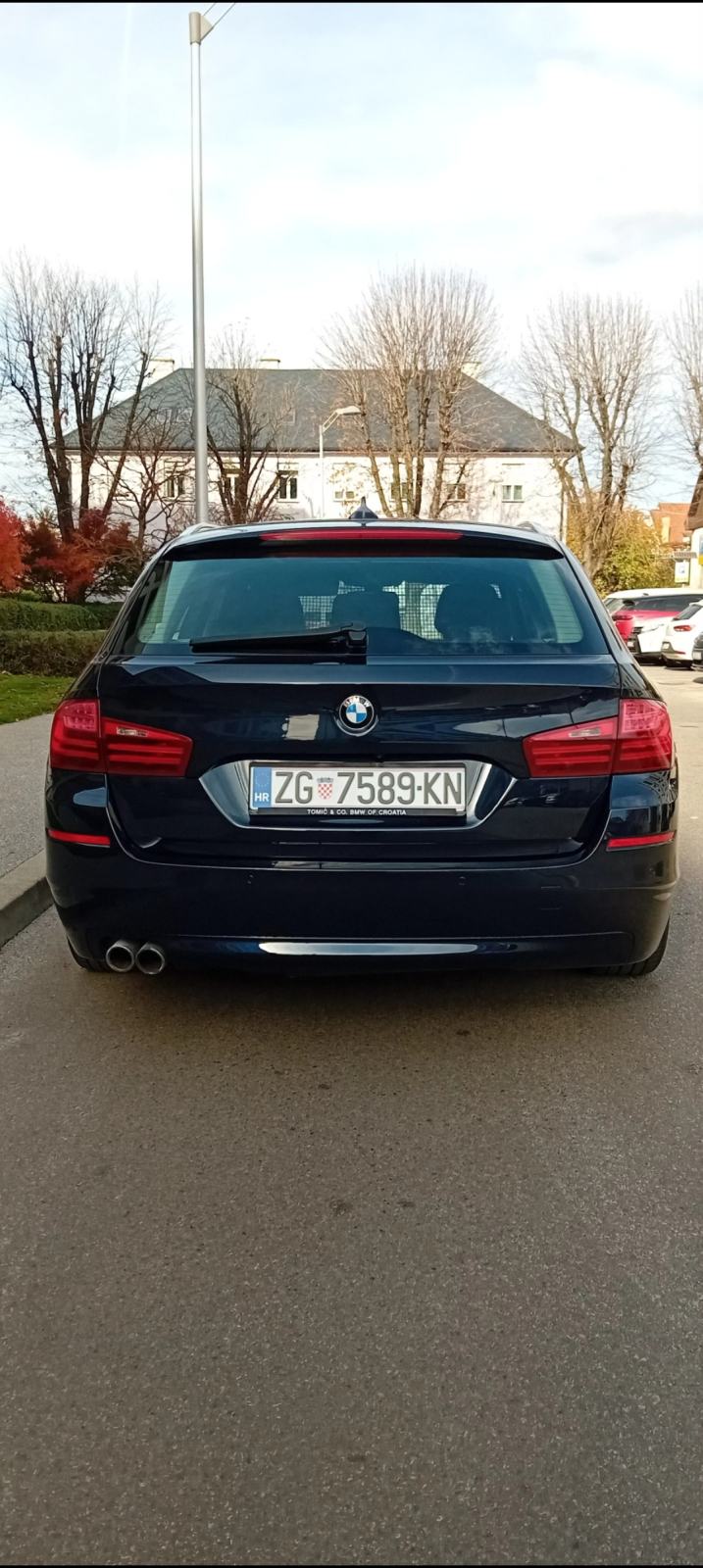 BMW 525d xDrive, automatik, stakleni krov, odličan!, fotografija 12