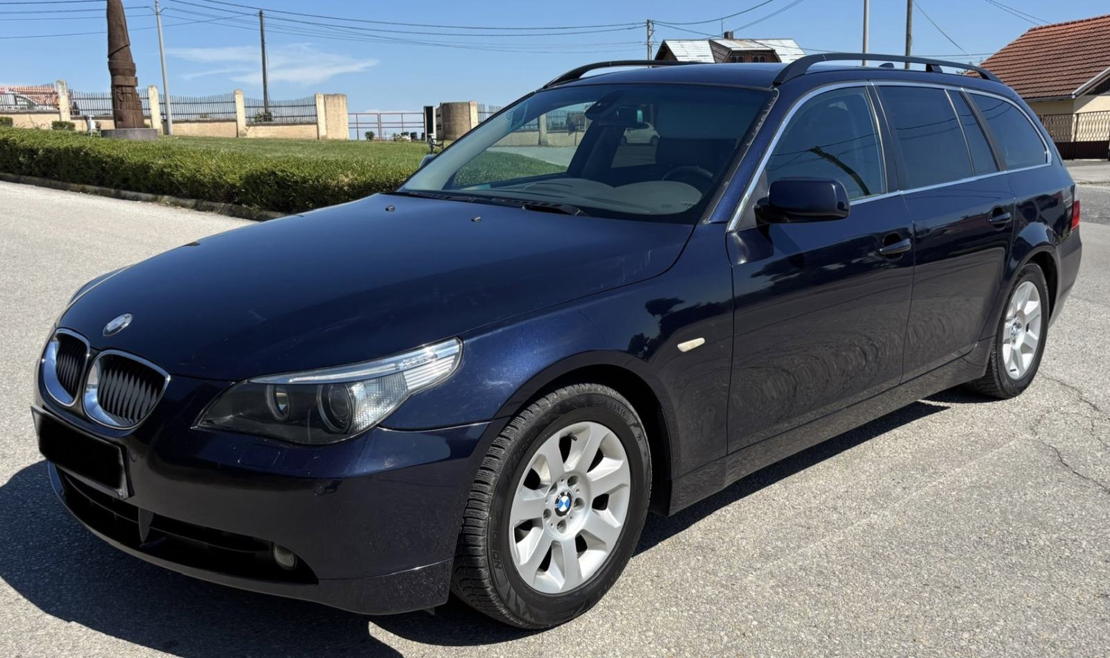 BMW serija 5 Touring 525d, fotografija 3
