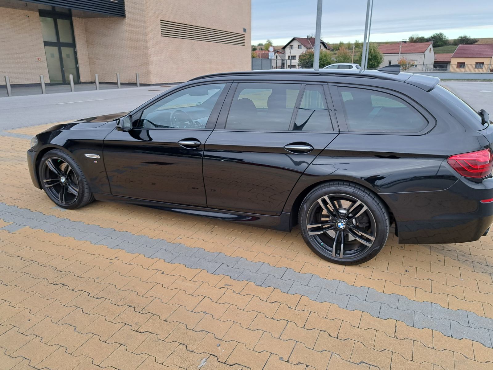 HITNO!!! BMW serija 5 Touring 530d automatik, fotografija 7