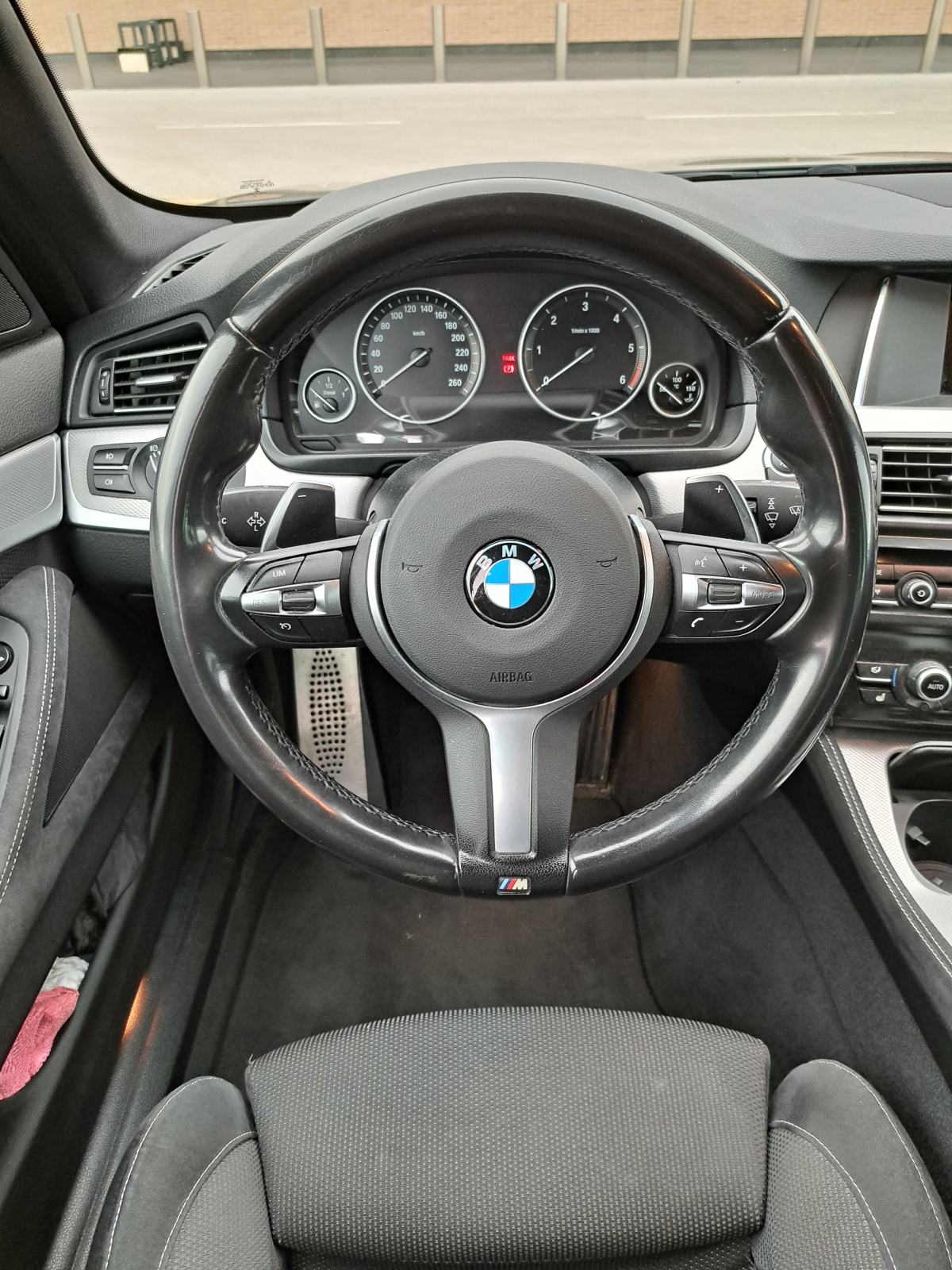 HITNO!!! BMW serija 5 Touring 530d automatik, fotografija 15