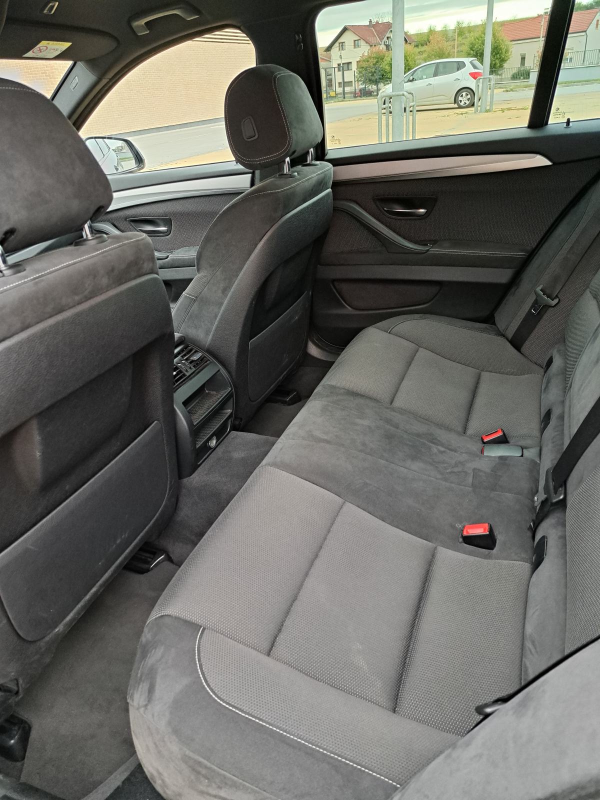 HITNO!!! BMW serija 5 Touring 530d automatik, fotografija 18
