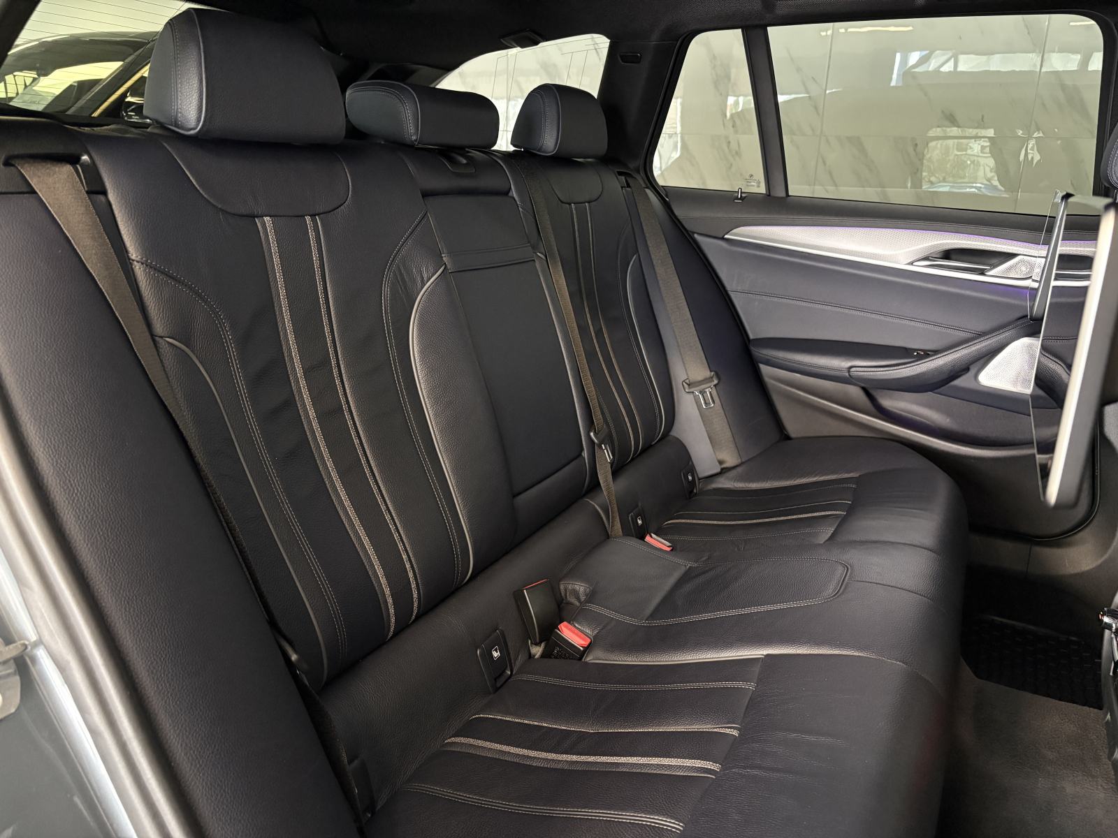 BMW serija 5 Touring 530d|xD|M|ACC|Laser|360K|HUD|BW|NightV|Zračno|TV|, fotografija 20