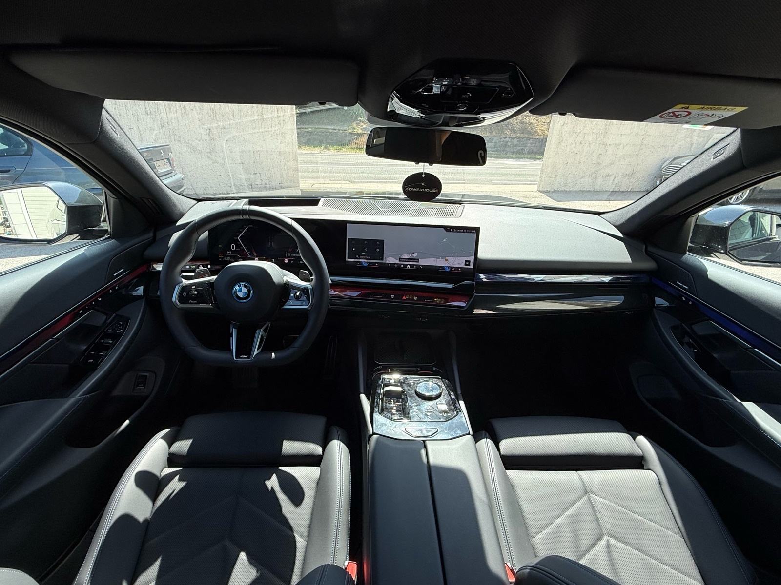 BMW serija 5 Touring 530e automatik M Sport, fotografija 14