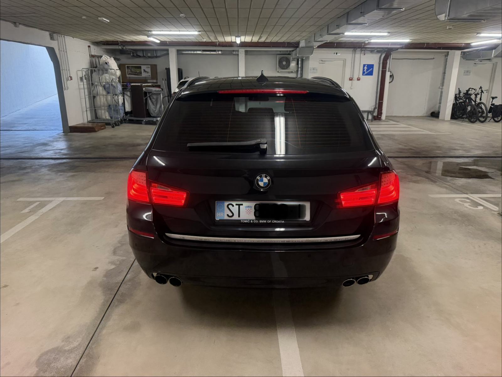 BMW serija 5 Touring/karavan 2012 Model, F11 520d u Splitu, pogled izvana - slika 2