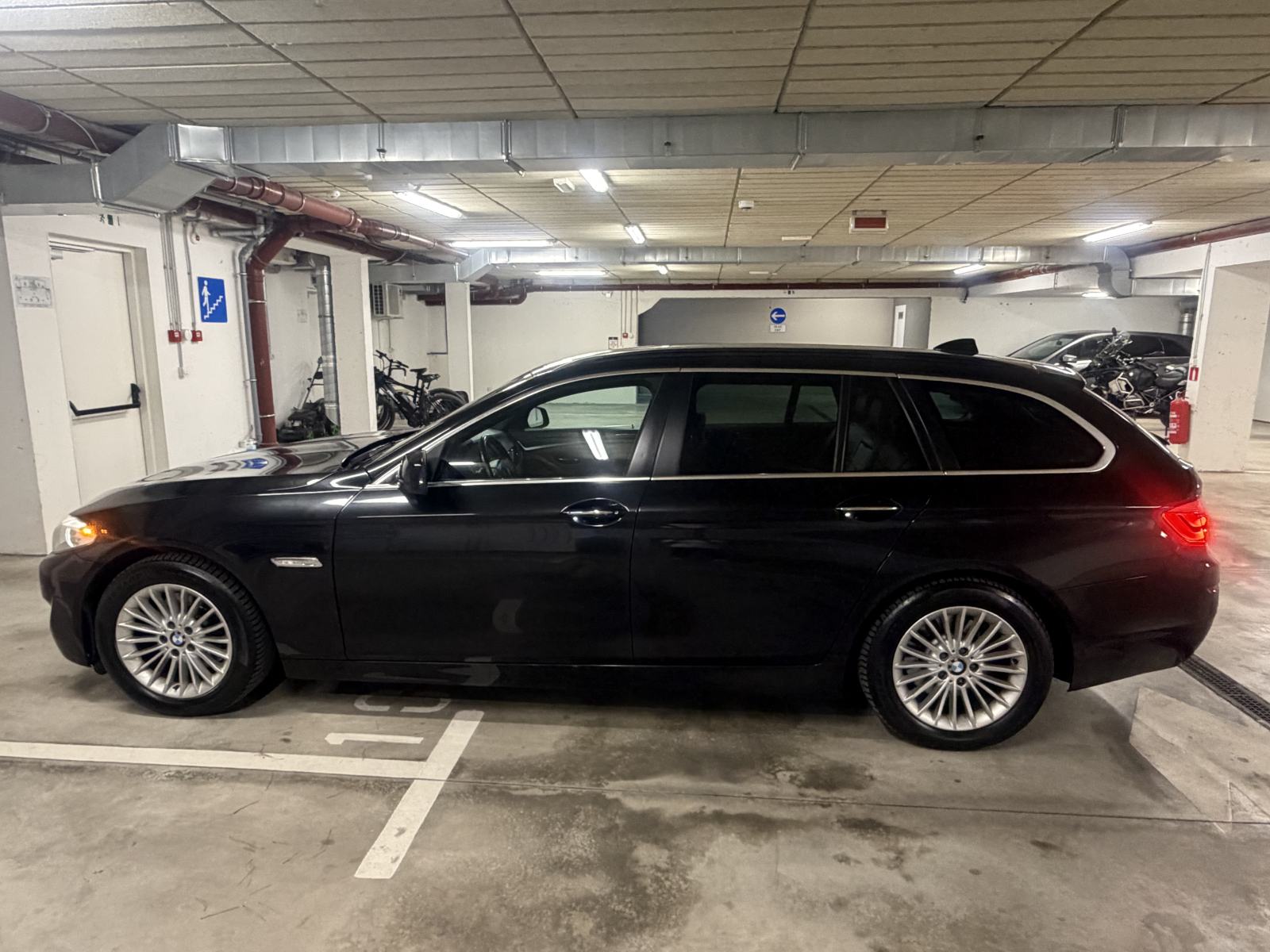 BMW serija 5 Touring/karavan 2012 Model, F11 520d u Splitu, pogled izvana - slika 4