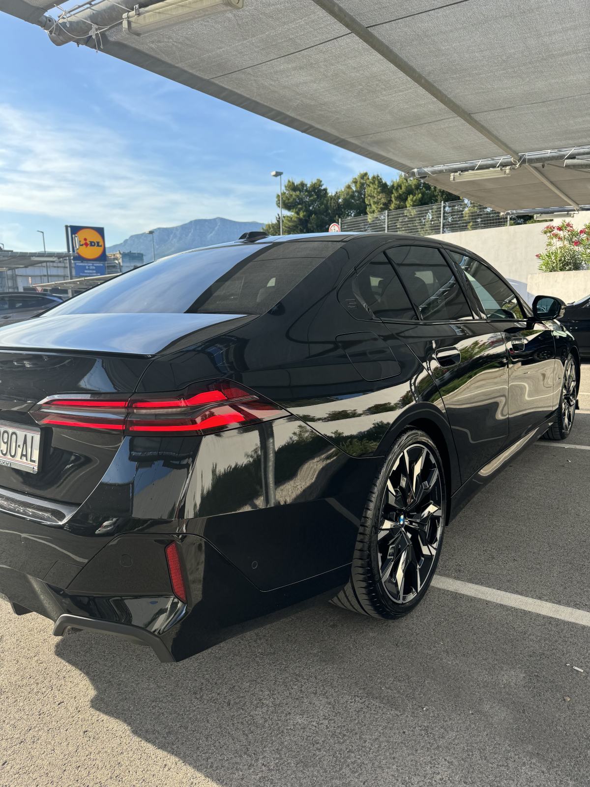 BMW serija 520d Msport-Pro, fotografija 4