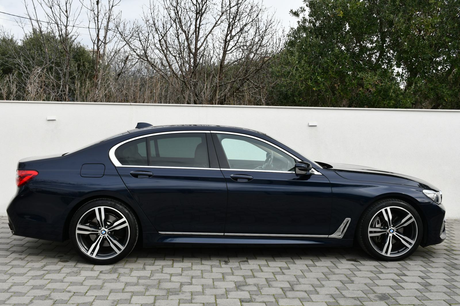 BMW serija 7 730d Automatik~Led~Koža~Virtual~Navigacija~Alu 20’, fotografija 11