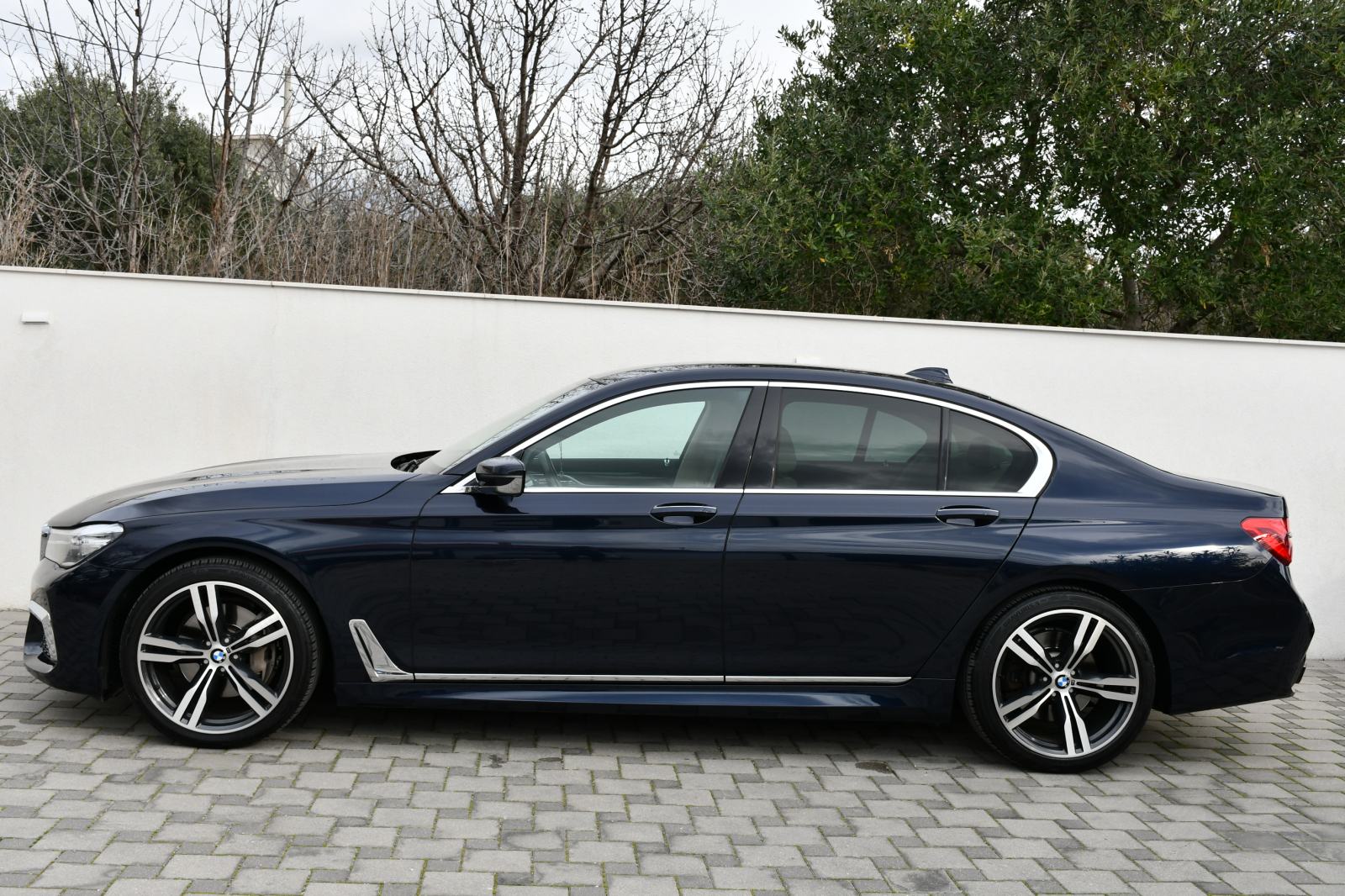 BMW serija 7 730d Automatik~Led~Koža~Virtual~Navigacija~Alu 20’, fotografija 10