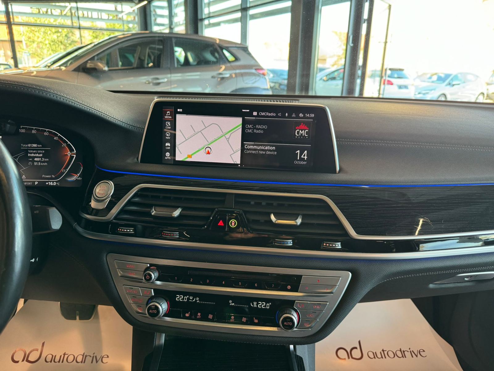 BMW 730d M-PAKET • LASER • ALU20" • KAM 360 • ŠIBER • H&K • HEAD-UP, fotografija 20