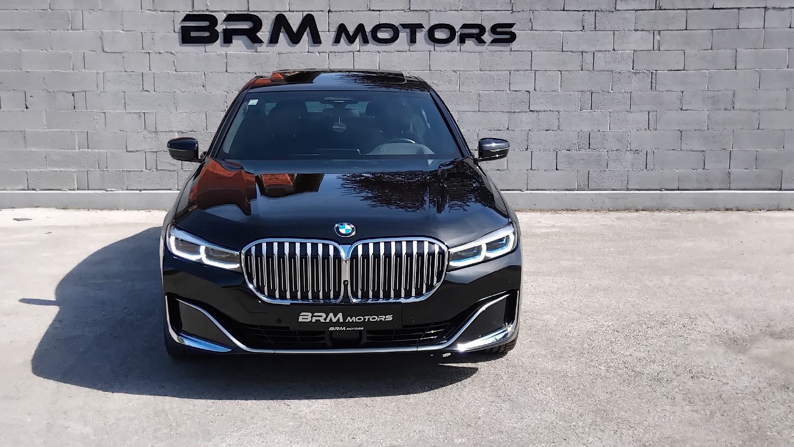 BMW serija 7 730d sport --2020.g.--56.500km--, pogled izvana - slika 1