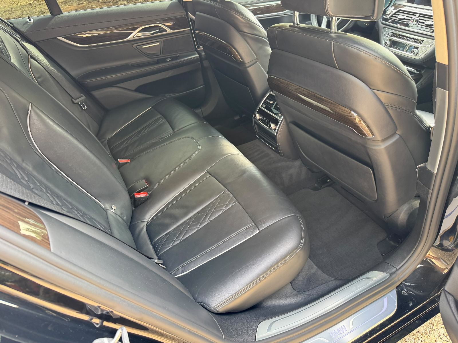 BMW serija 7 730xd automatik, fotografija 12