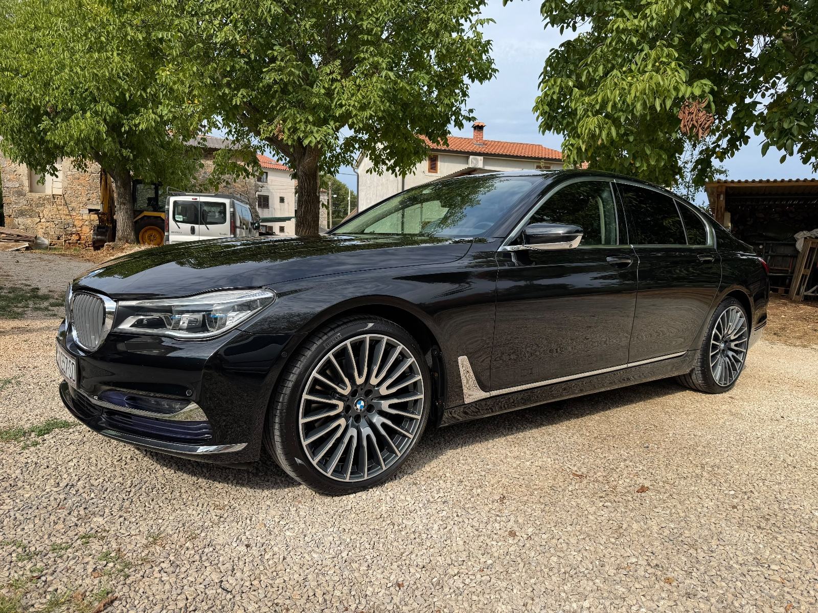 BMW serija 7 730xd automatik, fotografija 2
