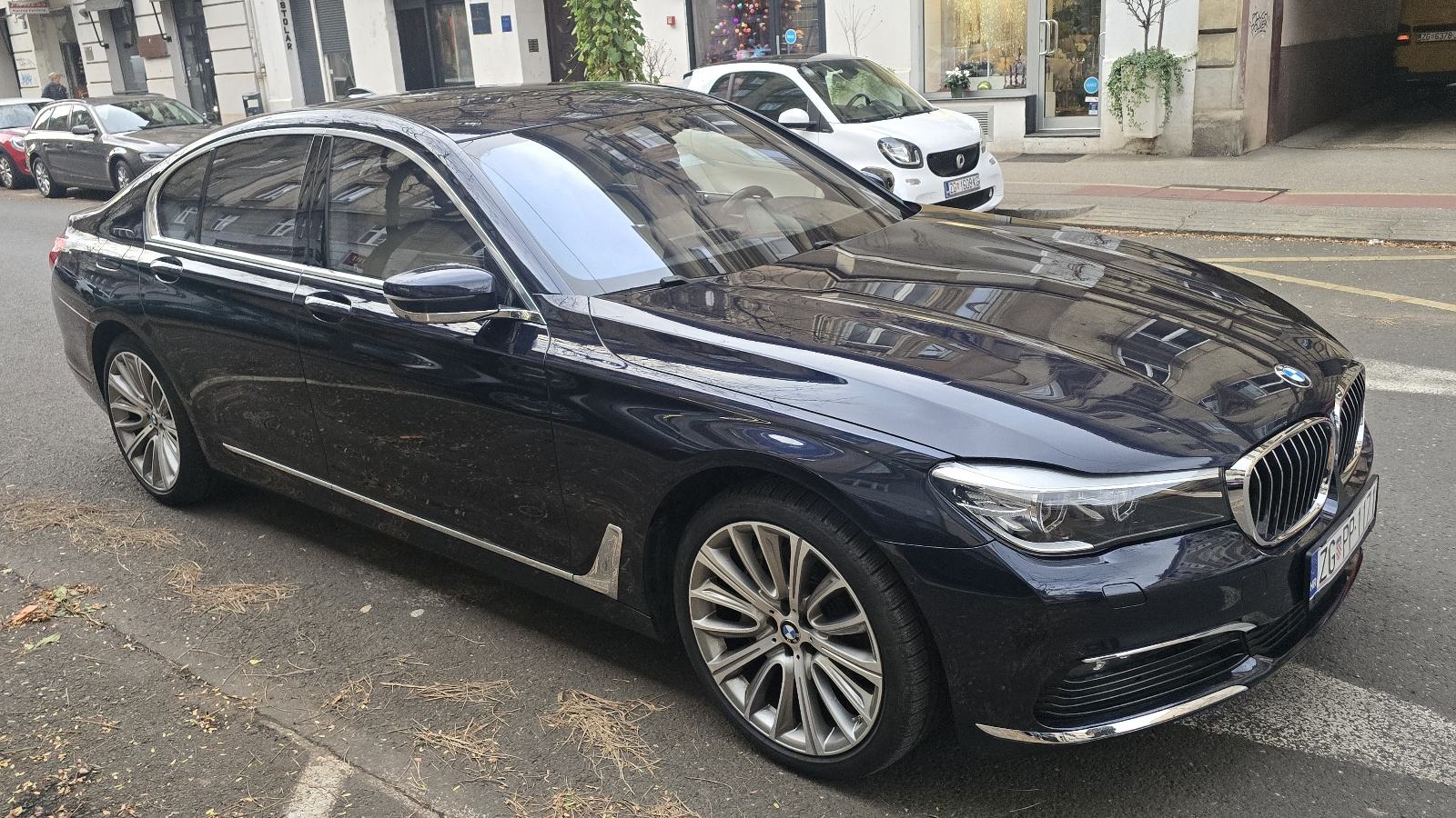 BMW serija 7 730xd KARTICE-ZAMJENA, fotografija 8