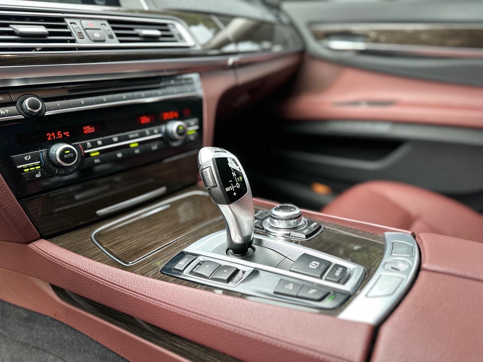 BMW serija 7 740d Automatik Facelift 730d, fotografija 6