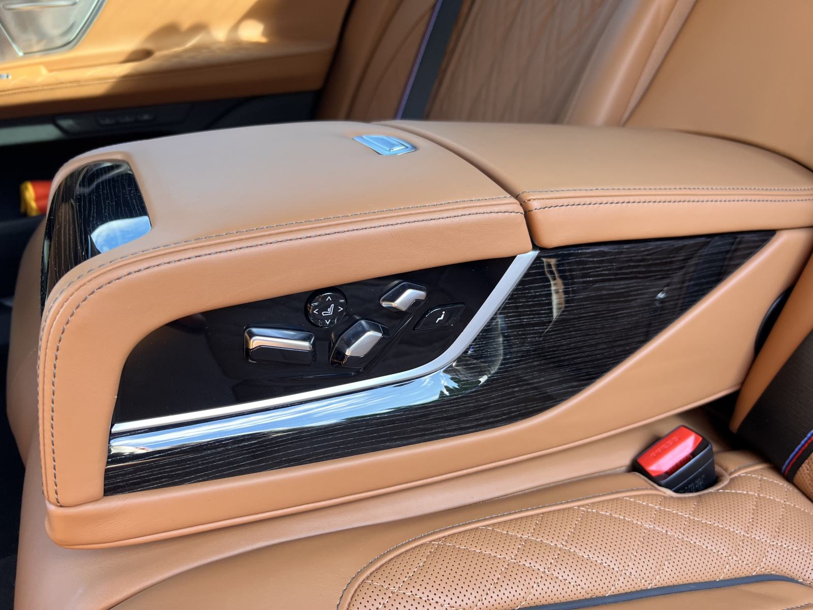 BMW serija 7 740d xDRIVE M SPORT INDIVIDUAL FULL, U PDV, fotografija 15