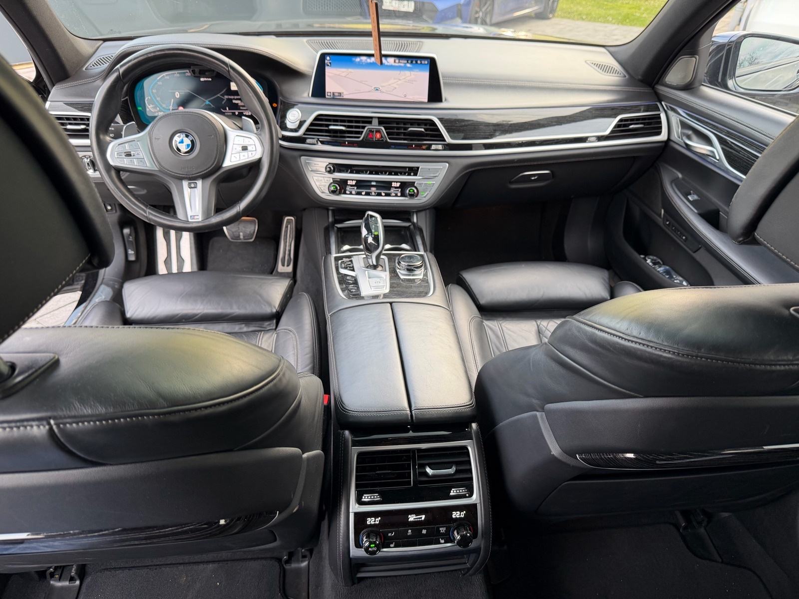 BMW serija 7 745e M-SPORT-LASER-ZRAČNI-MASAŽA-U PDV-u, fotografija 10
