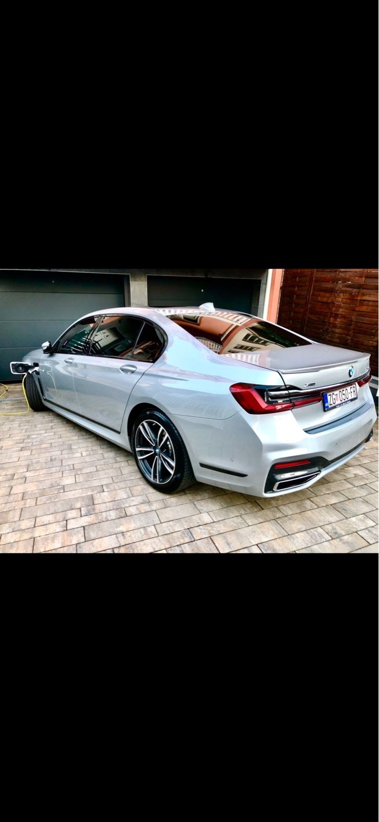 BMW 745 Le*M PAK*MAX-oprema*PREDSJEDNIČKI*ZAMJENA Nekretnina ili Drugo, pogled izvana - slika 1