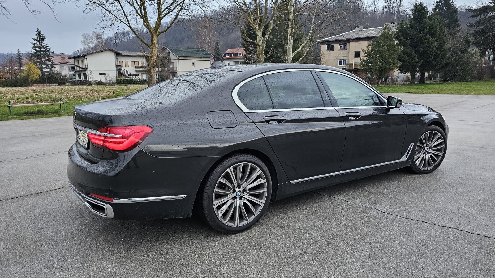 BMW 750xd, PDV, TOP STANJE, FULL OPREMA, H&K, Laser, 20", kuka, fotografija 5