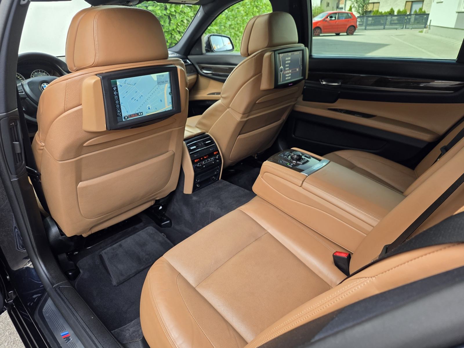 BMW serija 7 750xLi * X DRIVE * LONG * TV * ŠIBER * SOFT CLOSE *, fotografija 9