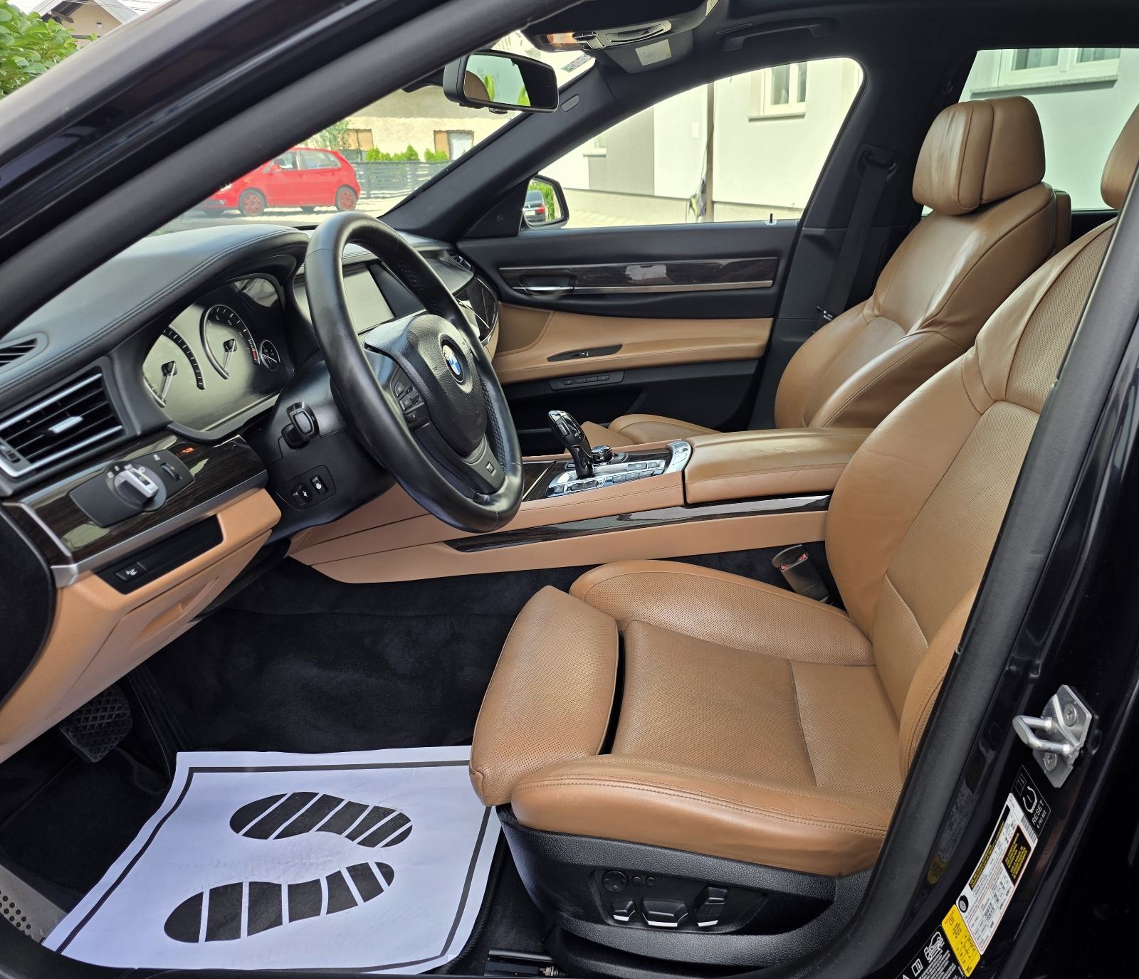 BMW serija 7 750xLi * X DRIVE * LONG * TV * ŠIBER * SOFT CLOSE *, fotografija 13